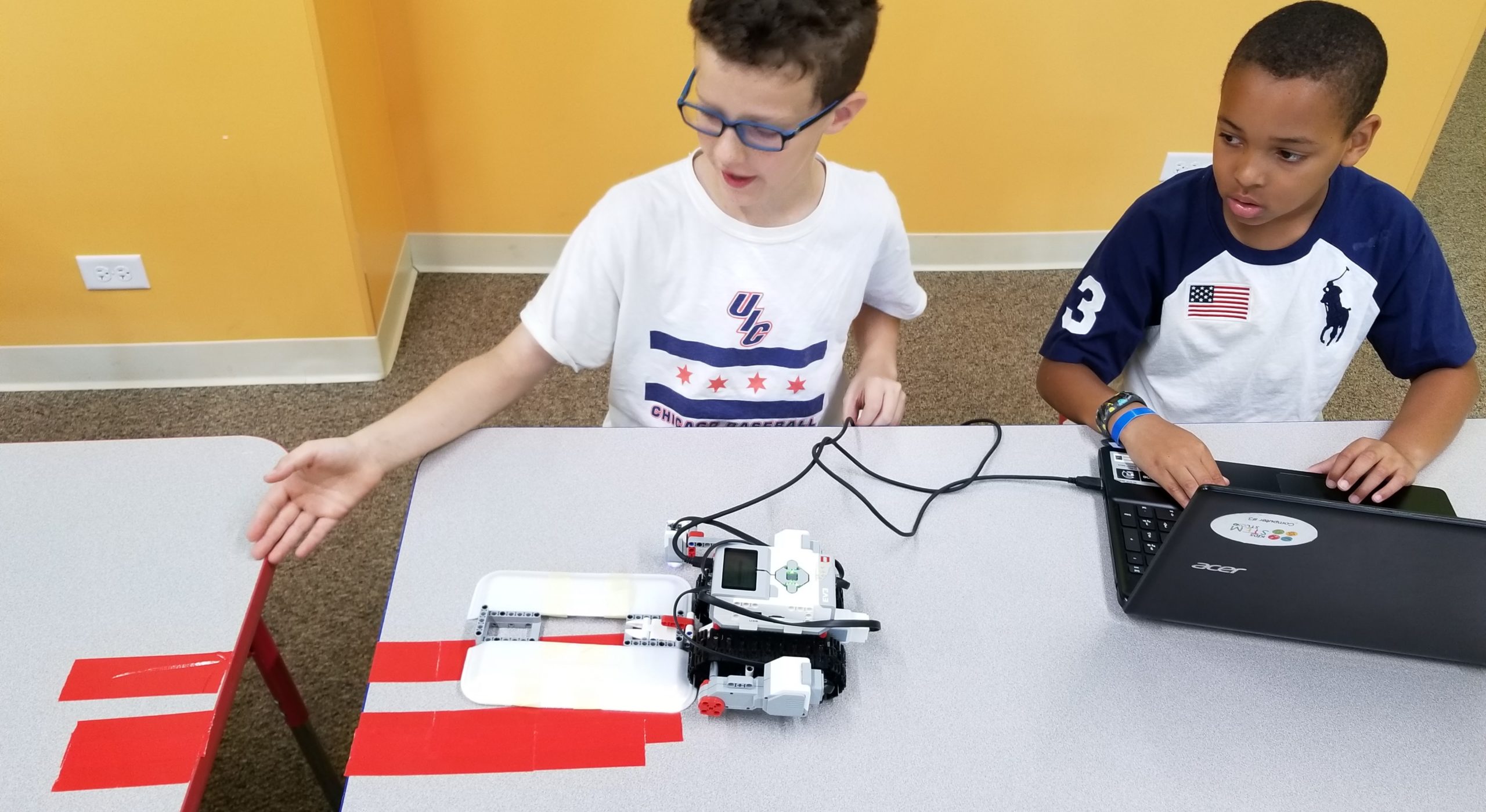 Schaumburg Kids Build-a-Bot Party